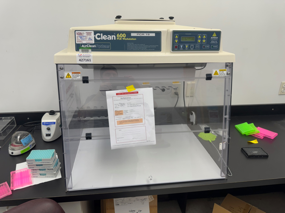 Image of AirClean 600 PCR Workstation